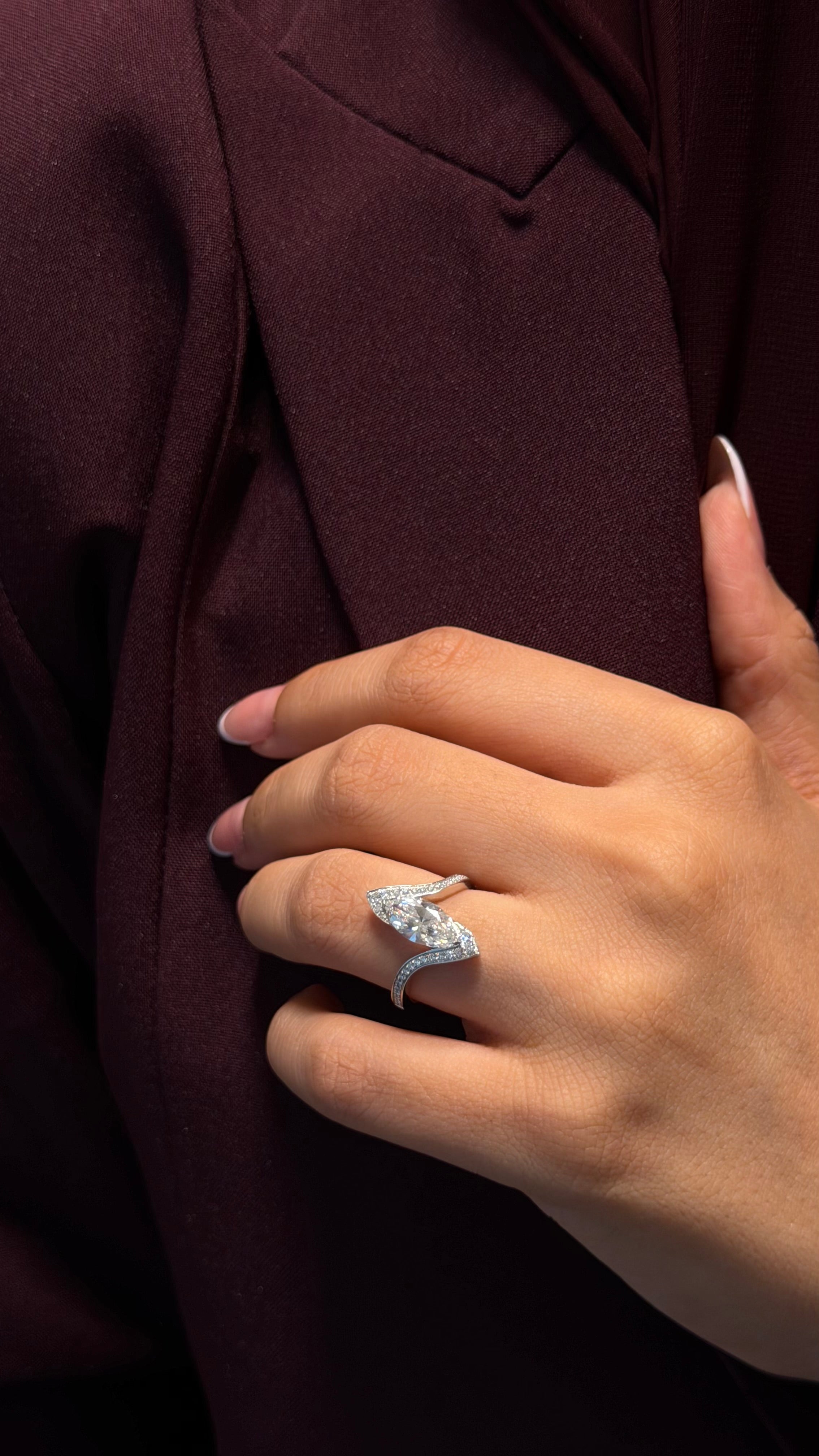 Serpentine Glow Ring